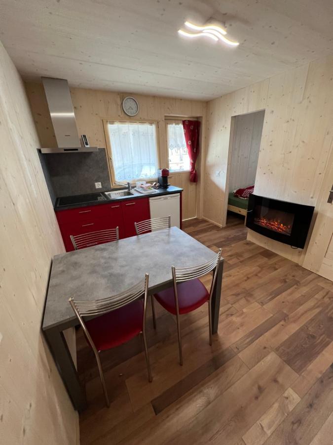 Bungalow Miralago In Camping Cavresc, Via Dal Cavresc 1, 7746 Le Prese-Poschiavo Exterior foto